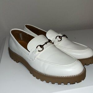 Target a new day women’s size 9.5 white loafer